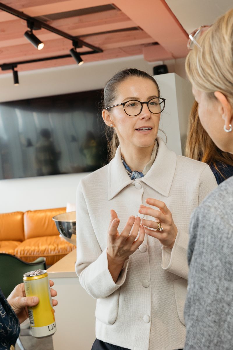 A conversation between participants at a NORA gathering